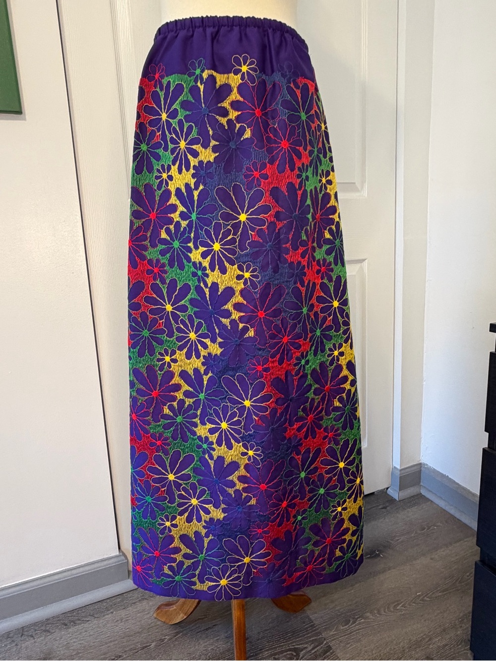 Vintage 60’s/70’s colorful psychedelic maxi skirt